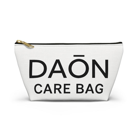 DAŌN Care Bag - Stylish Accessory Pouch for Everyday Essentials